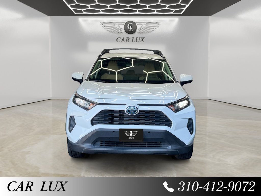 Used 2020 Toyota RAV4 LE AWD/4WD image 8