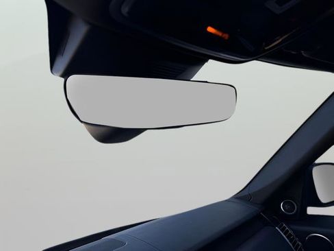 Used 2022 Land Rover Range Rover P525 Westminster Edition image 27