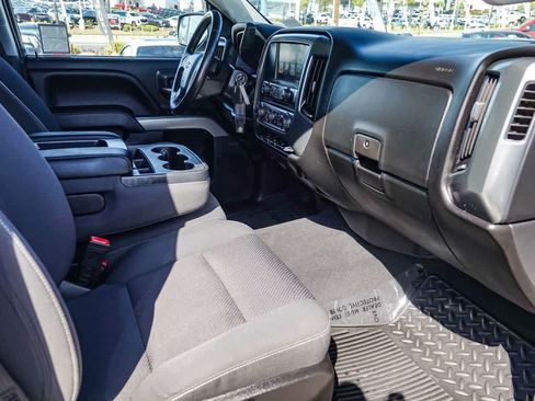Used 2018 Chevrolet Silverado 1500 LT w/ All Star Edition AWD/4WD image 15