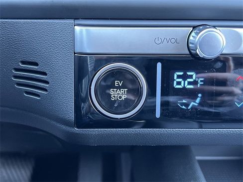 New 2025 Hyundai Ioniq 6 SE image 12