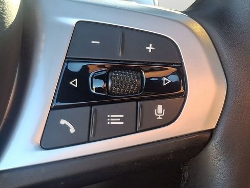 Used 2020 BMW X5 xDrive40i w/ M Sport Package image 24