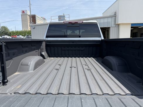 Used 2020 GMC Sierra 2500 Denali w/ Denali Ultimate Package AWD/4WD image 35
