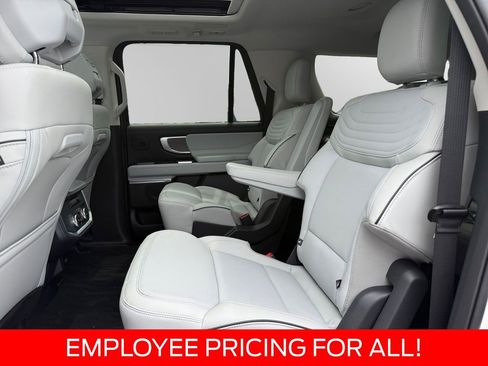 New 2026 Ford Expedition Max Platinum w/ Platinum Ultimate Package AWD/4WD image 13