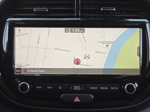 Used 2022 Kia Soul Turbo image 11