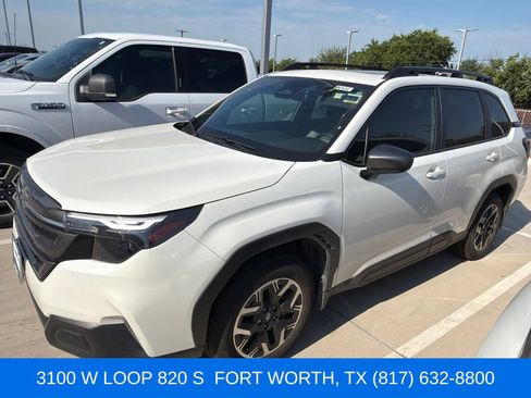 Used 2026 Subaru Forester Premium AWD/4WD image 1