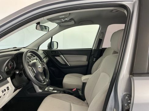 Used 2016 Subaru Forester 2.5i w/ Alloy Wheel Package AWD/4WD image 10