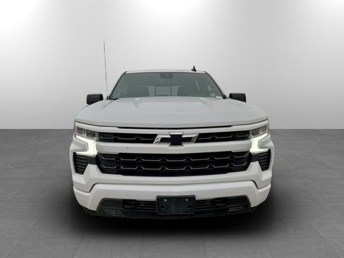 Used 2024 Chevrolet Silverado 1500 RST w/ Convenience Package II image 4