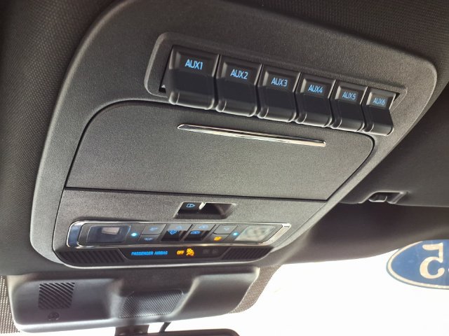 Used 2025 Ford F150 Raptor AWD/4WD image 44