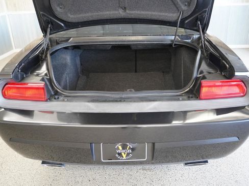 Used 2010 Dodge Challenger R/T image 30