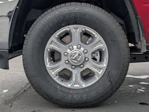 New 2026 RAM 2500 Big Horn AWD/4WD image 4
