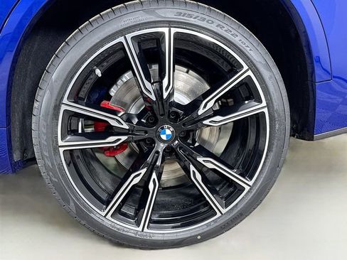 New 2026 BMW X5 M60i image 33