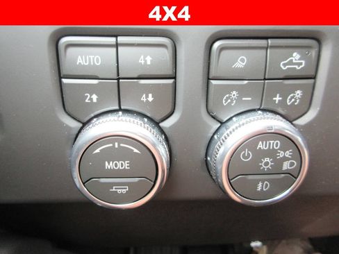 Certified 2026 GMC Sierra 2500 AT4 AWD/4WD image 35