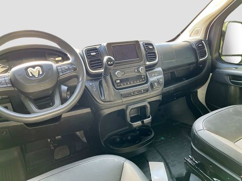 Used 2025 RAM ProMaster 3500 w/ Convenience Group image 23