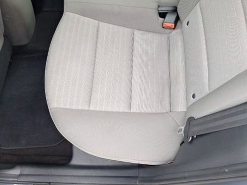 Used 2015 Kia Forte EX image 16