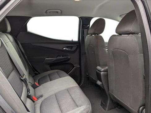 Used 2023 Chevrolet Bolt EUV LT FWD image 18