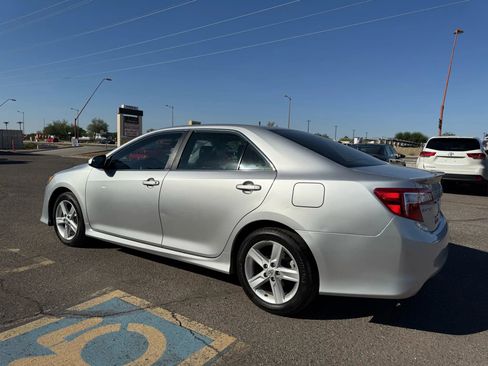 Used 2012 Toyota Camry SE image 7