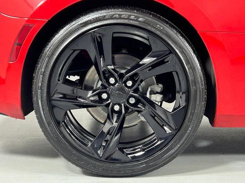 Used 2024 Chevrolet Camaro LT RWD image 34