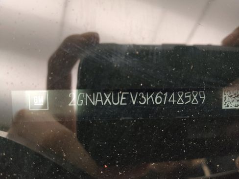 Used 2019 Chevrolet Equinox LT AWD/4WD image 33