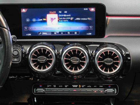 Used 2022 Mercedes-Benz A 220 image 16