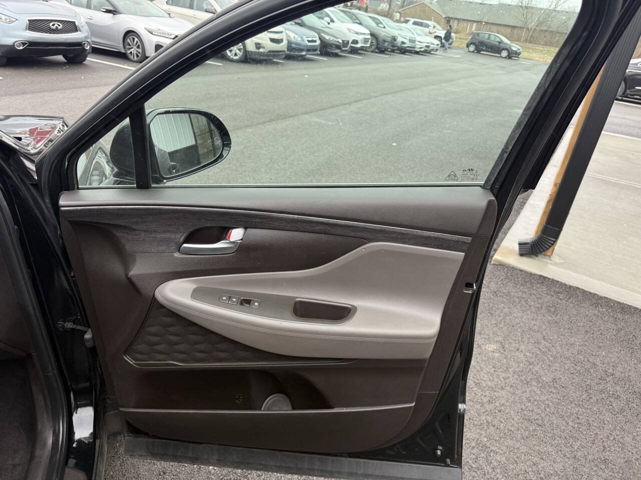 Used 2019 Hyundai Santa Fe SEL w/ Cargo Package FWD image 15