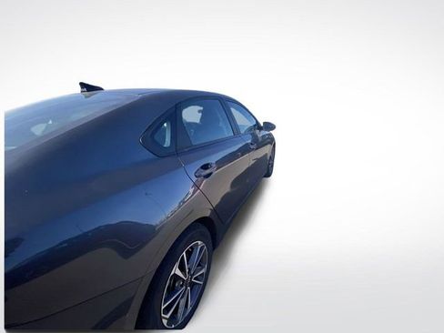 Certified 2024 Kia Forte LXS image 10