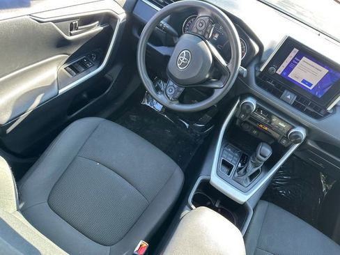 Used 2024 Toyota RAV4 LE image 19
