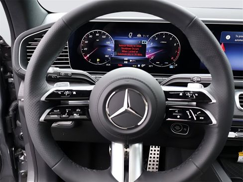 Certified 2025 Mercedes-Benz GLS 450 4MATIC image 33