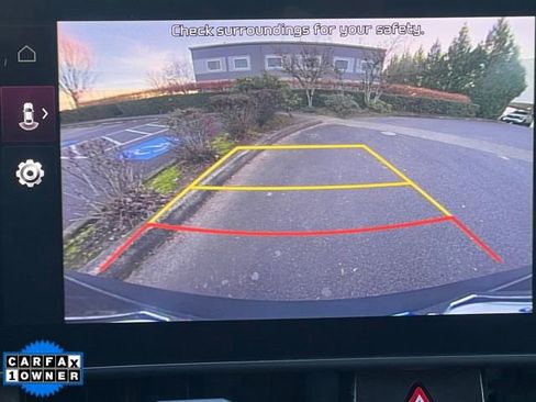 Used 2023 Kia Sportage EX image 36