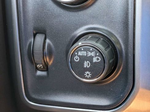 Used 2016 Chevrolet Silverado 1500 LT w/ All Star Edition AWD/4WD image 24
