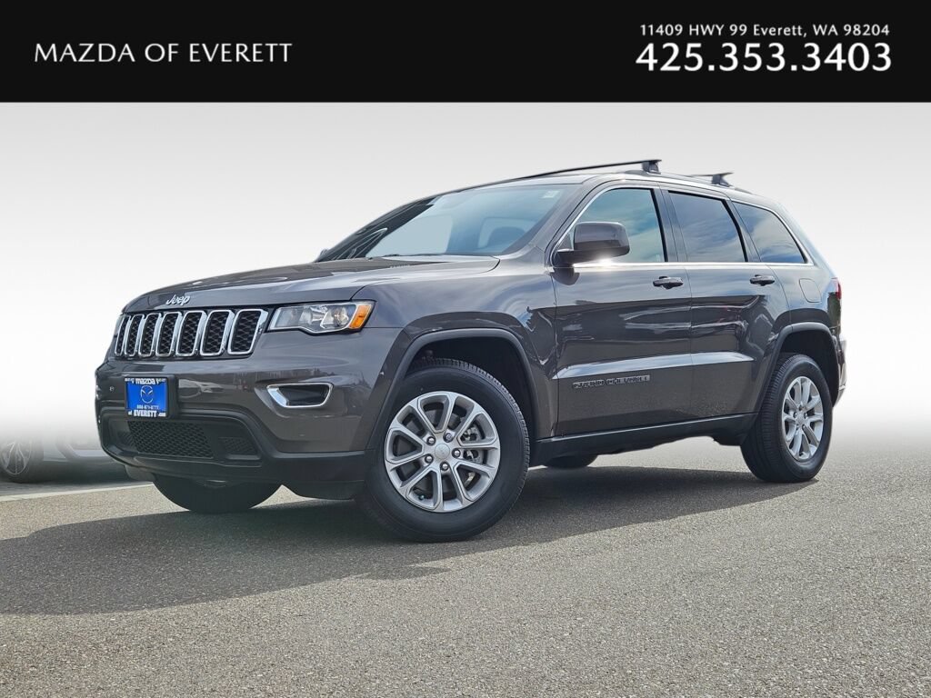 Used 2021 Jeep Grand Cherokee Laredo AWD/4WD image 1