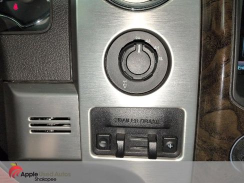 Used 2013 Ford F150 Platinum image 22