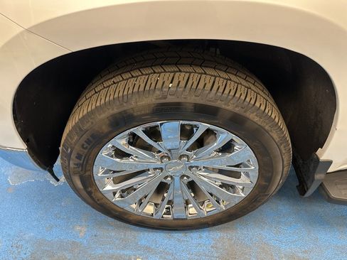 Certified 2022 Chevrolet Silverado 1500 LTZ w/ LTZ Premium Package image 15