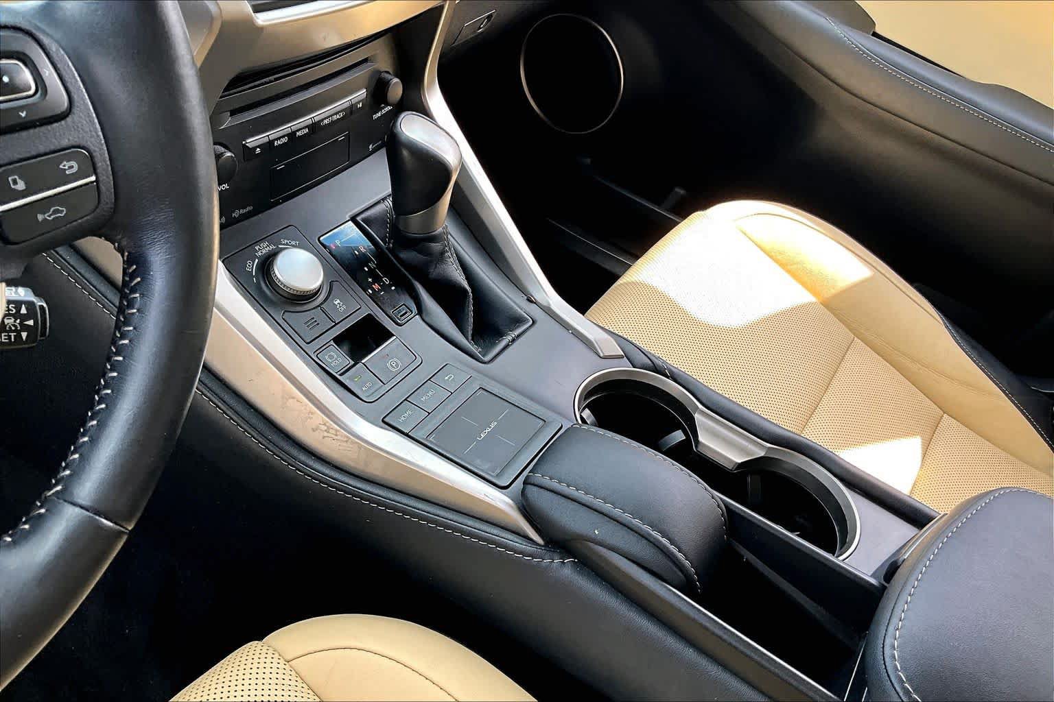 Used 2015 Lexus NX 200t FWD w/ Luxury Package image 14