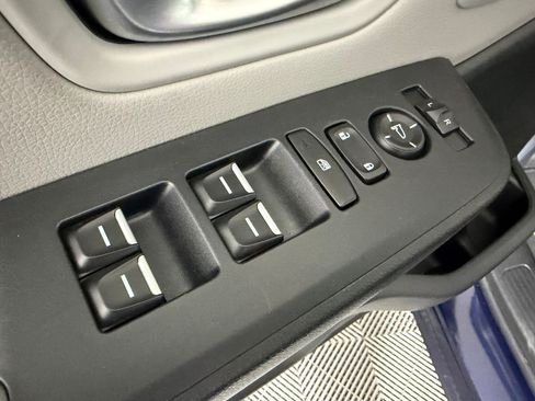 Certified 2024 Honda Pilot Touring image 24