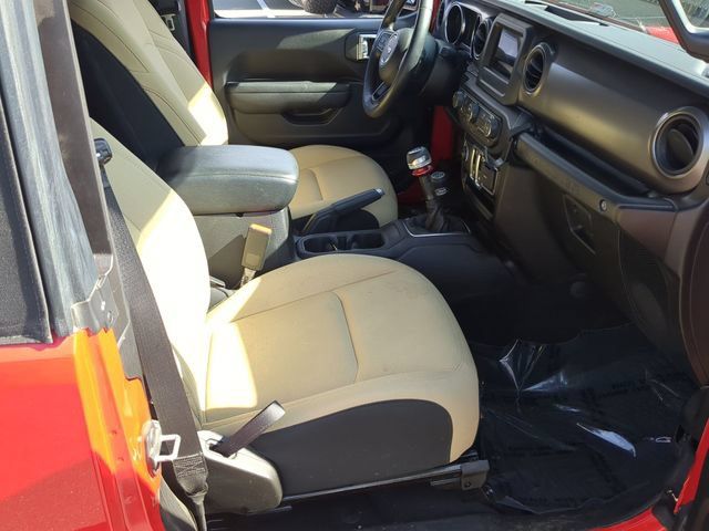 Used 2022 Jeep Wrangler Sport AWD/4WD image 32