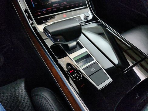 Used 2019 Audi A8 L 3.0T w/ Executive Package image 18