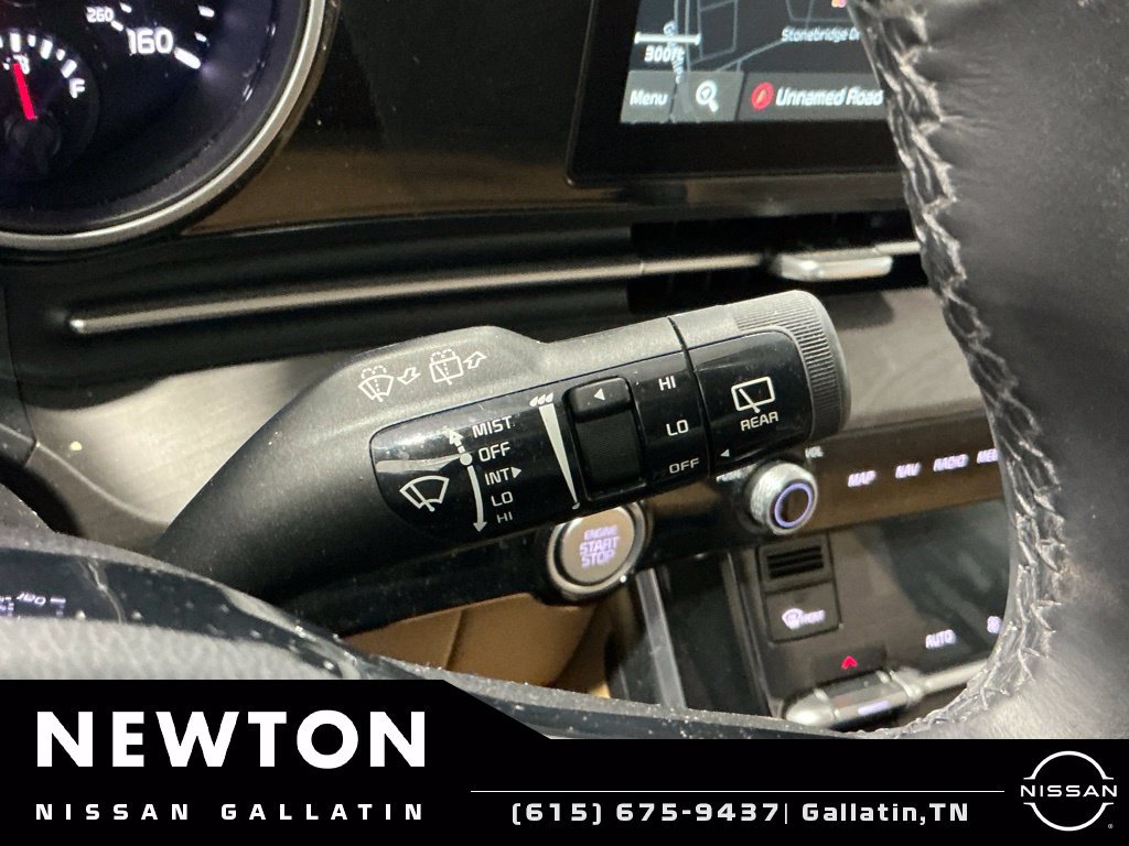 Used 2022 Kia Carnival EX FWD image 42