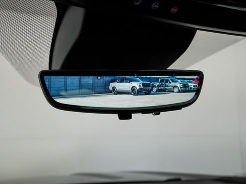 Used 2026 GMC Yukon XL AT4 Ultimate image 29