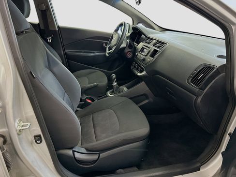 Used 2013 Kia Rio LX image 30