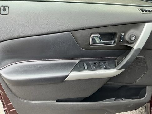 Used 2012 Ford Edge Limited AWD/4WD image 16