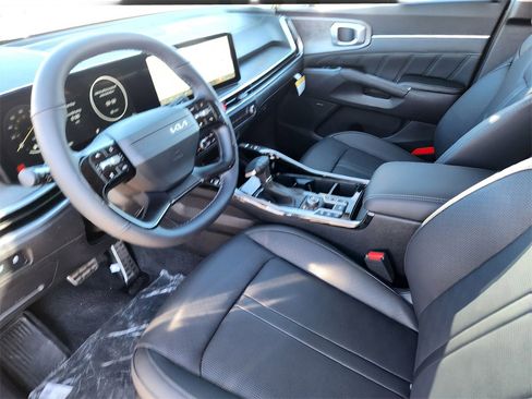 New 2026 Kia Sorento SX image 7