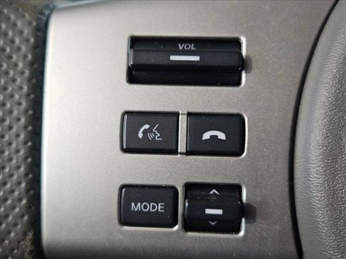 Used 2017 Nissan Frontier SV image 14