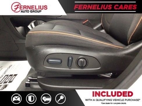 Used 2022 GMC Acadia AT4 w/ Trailering Package image 18