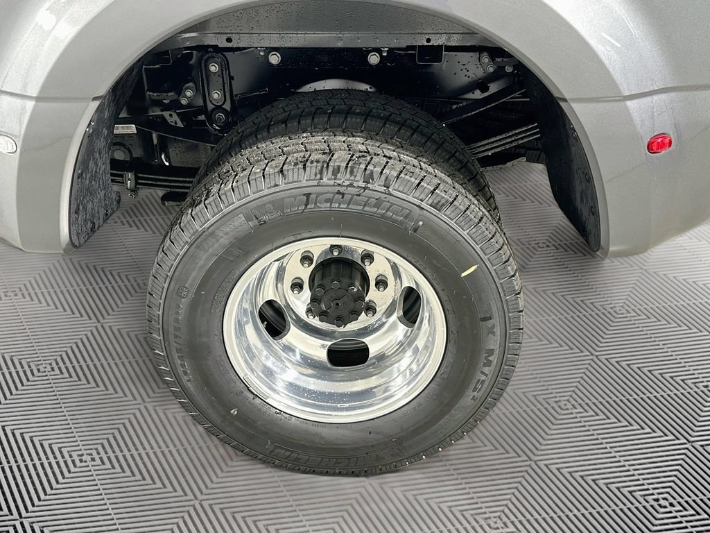 New 2026 Ford F350 XL w/ STX Appearance Package AWD/4WD image 17