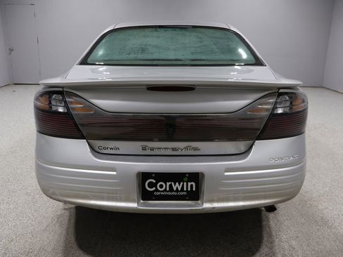Used 2003 Pontiac Bonneville SE w/ Leather Appointment Package image 9