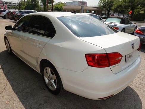 Used 2014 Volkswagen Jetta TDI image 5
