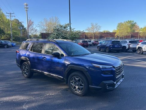 Used 2026 Subaru Outback Premium image 1