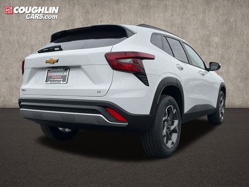 New 2026 Chevrolet Trax LT FWD image 6