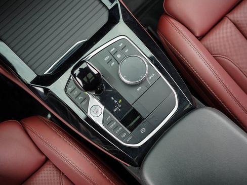 Used 2023 BMW X4 xDrive30i w/ M Sport Package image 37