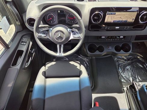 New 2026 Mercedes-Benz Sprinter 2500 image 20